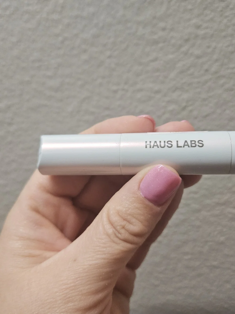 ❤️Haus Labs By Lady Gaga Eye Highlighter Stick Shimmery In White (Glassy Opal)